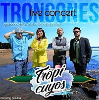 Portada del álbum en vivo grabado a orilla del mar en Troncones, Guerrero, México.
